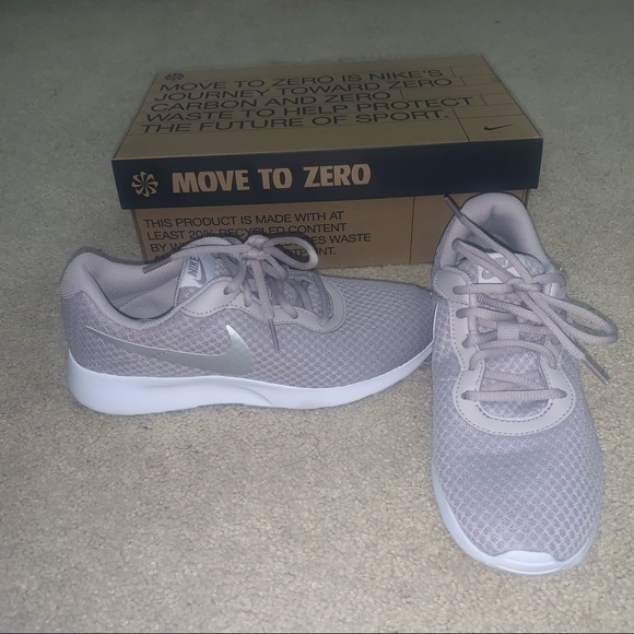 Nike Shoes - New in Box Nike Tanjun